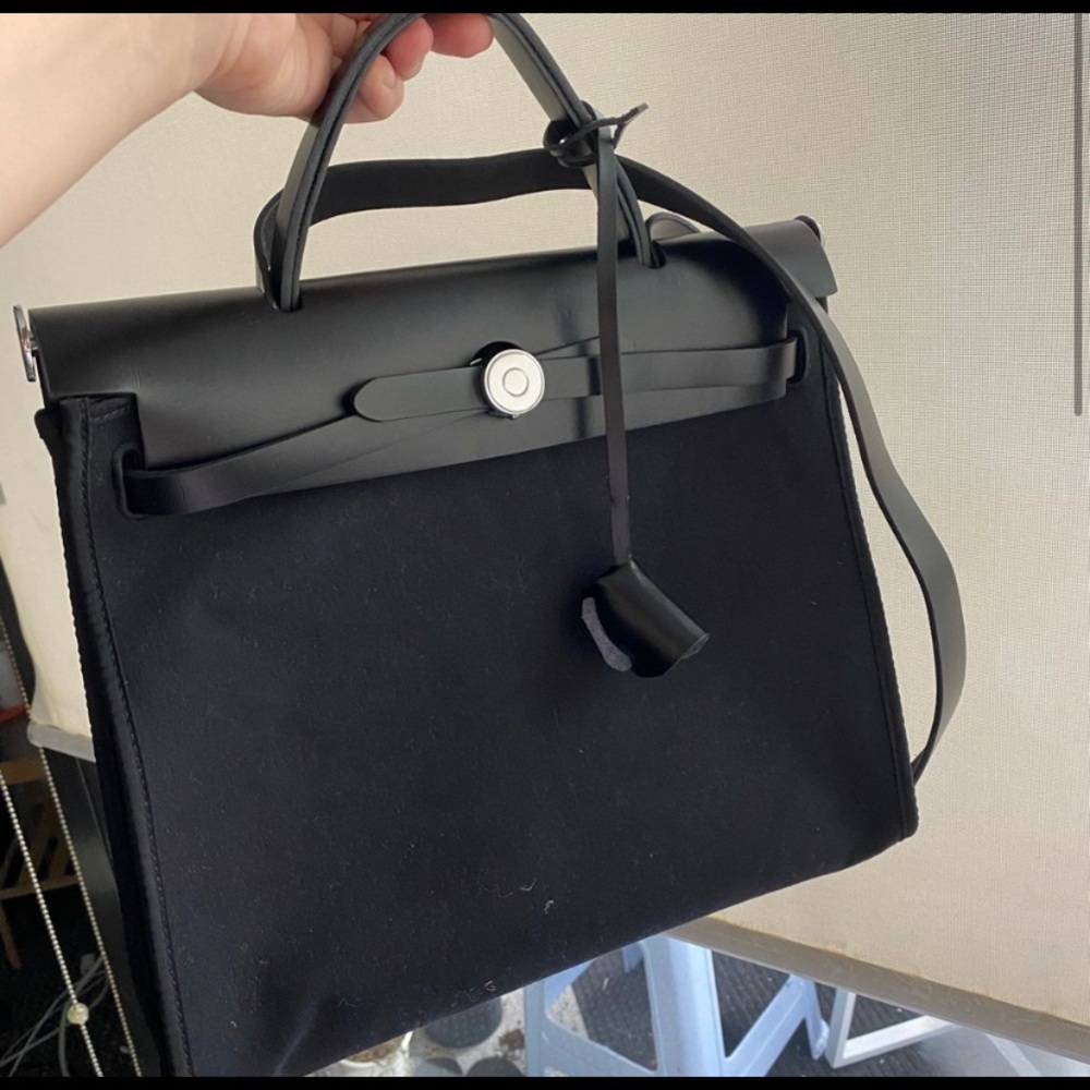 Black purse